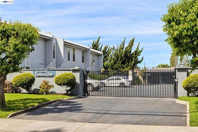 2327 Fairway Drive, San Leandro, CA 94577