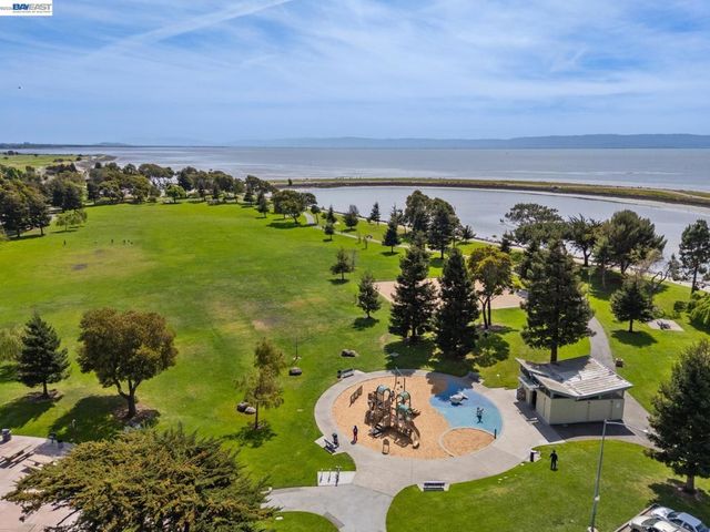 2327 Fairway Drive, San Leandro, CA 94577