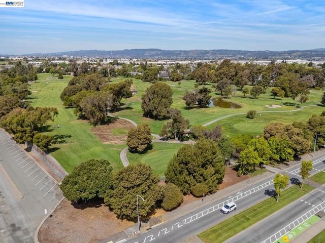 2327 Fairway Drive, San Leandro, CA 94577