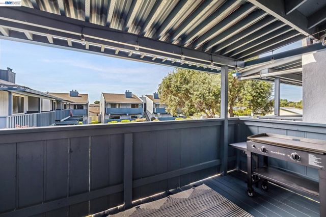 2327 Fairway Drive, San Leandro, CA 94577