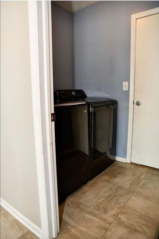 3417 Vintage Woods Drive, Hilliard, OH 43026