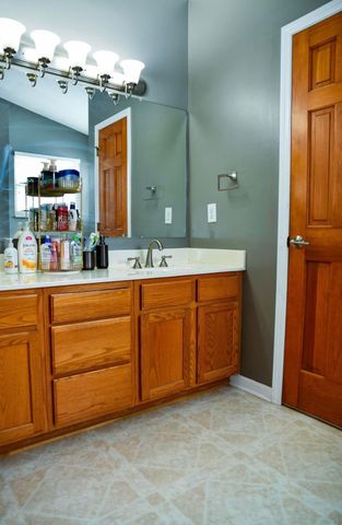 3417 Vintage Woods Drive, Hilliard, OH 43026