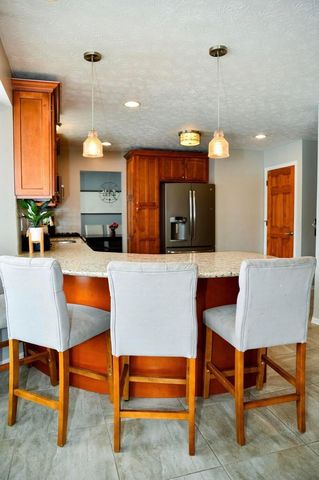 3417 Vintage Woods Drive, Hilliard, OH 43026