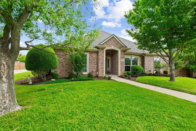 608 Bridlewood N, Colleyville, TX 76034