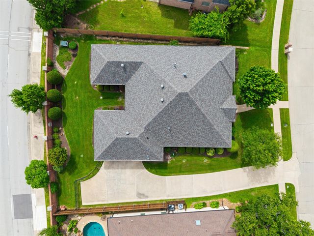 608 Bridlewood N, Colleyville, TX 76034