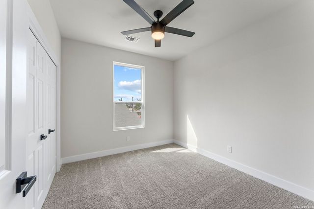 1334 Center, San Antonio, TX 78202