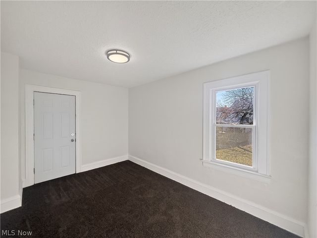 3235 W 94th Street, Cleveland, OH 44102