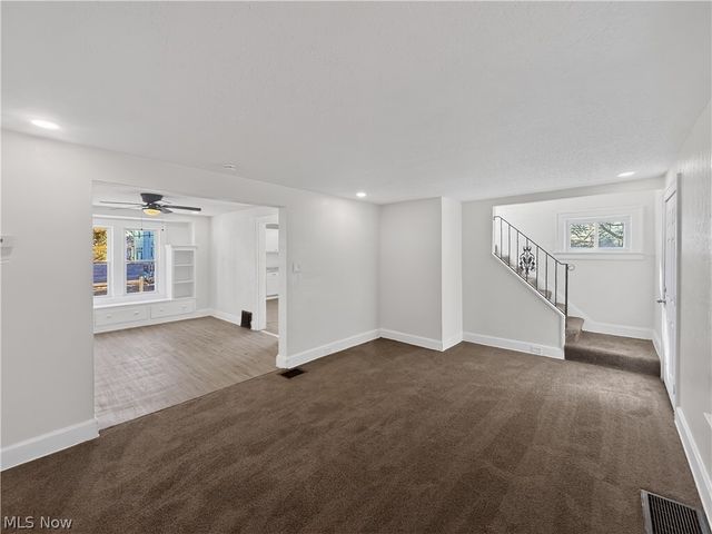 3235 W 94th Street, Cleveland, OH 44102