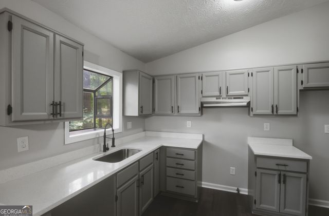 600 Maple Drive, Stone Mountain, GA 30083