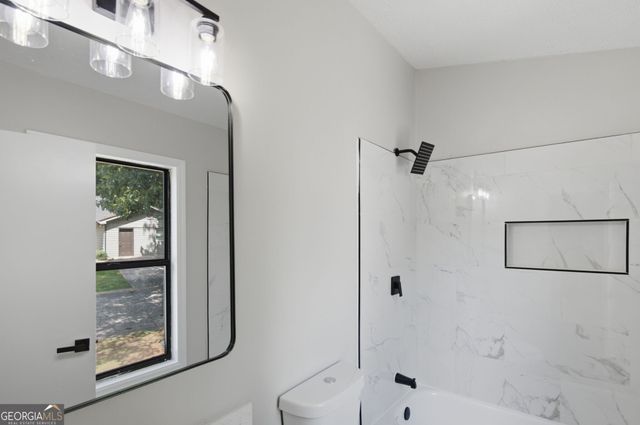 600 Maple Drive, Stone Mountain, GA 30083
