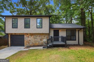 600 Maple Drive, Stone Mountain, GA 30083