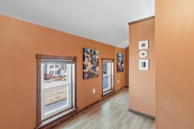 7 E Rollin Street, Edgerton, WI 53534