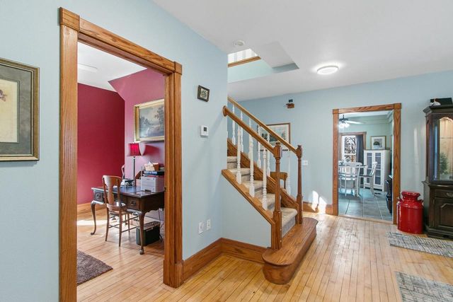 7 E Rollin Street, Edgerton, WI 53534