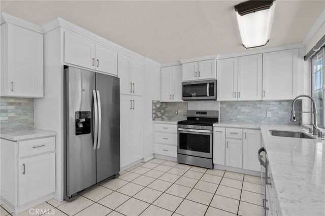 359 Addleman, West Covina, CA 91792