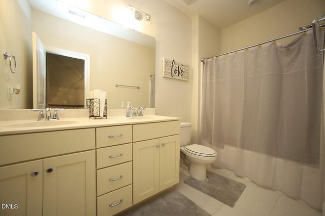 2317 Glade Mill Court, Fuquay Varina, NC 27526