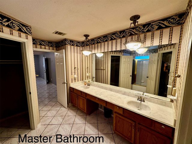 8514 Red Willow DR, Austin, TX 78736
