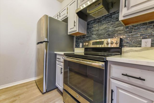 5619 Preston Oaks Road 705, Dallas, TX 75254