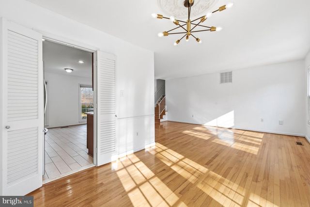 11733 BECKET ST, Potomac, MD 20854