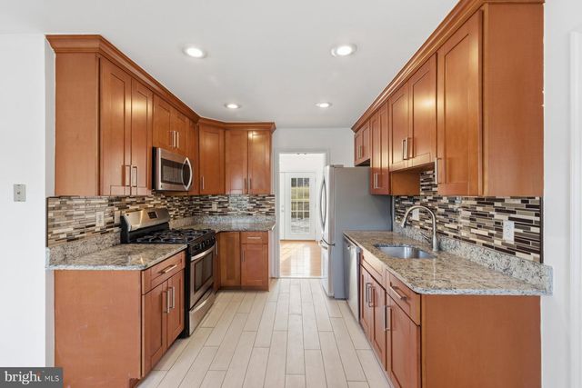 11733 BECKET ST, Potomac, MD 20854