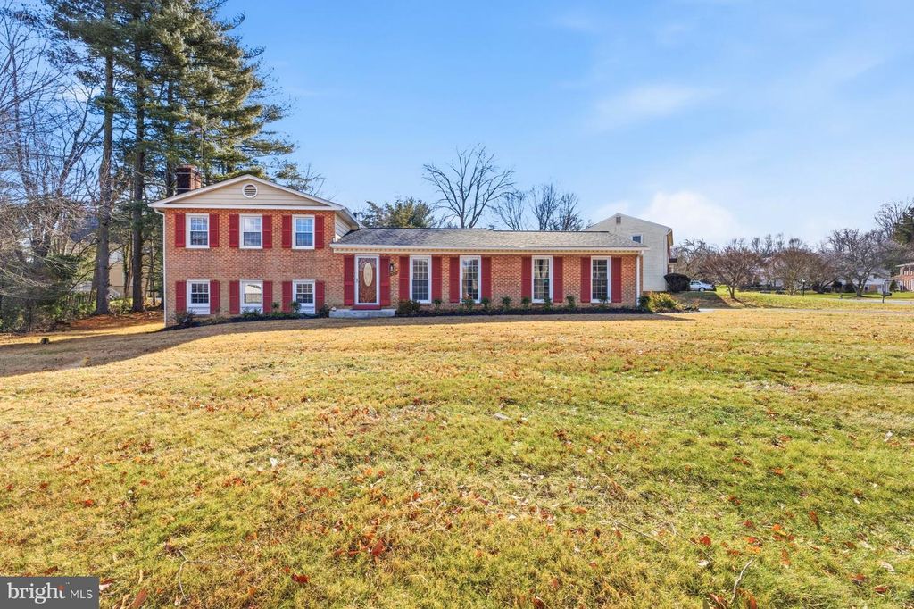 11733 BECKET ST, Potomac, MD 20854