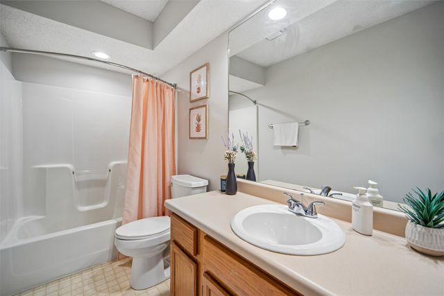 4809 Tamara Lane, West Des Moines, IA 50265