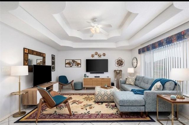 1006 Lake View Drive, Mission, TX 78572