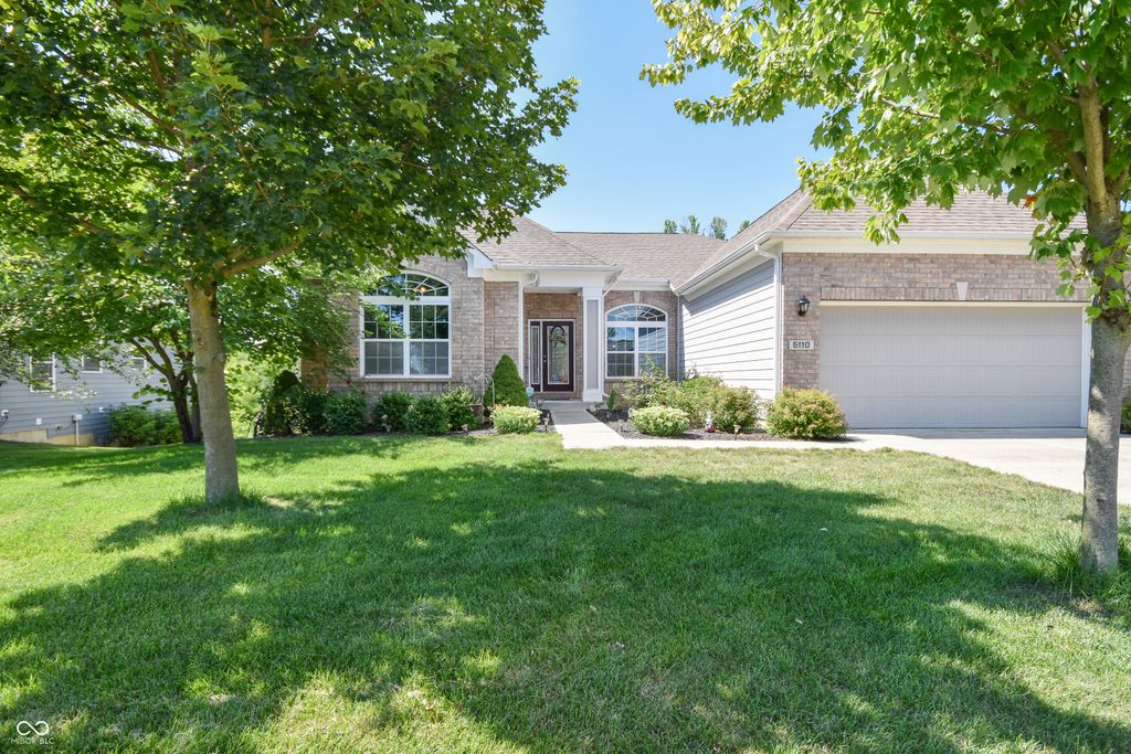 6110 Pelican Lane, Columbus, IN 47201