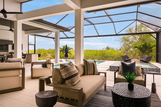 8613 SANDPOINT STREET, Sarasota, FL 34240