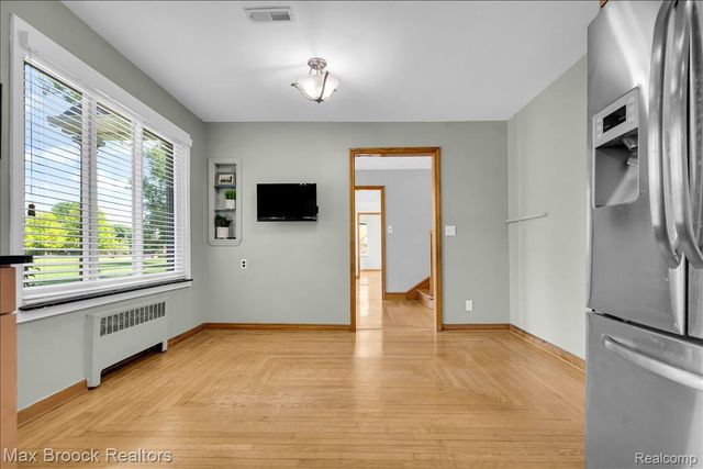 43747 Woodward Avenue, Bloomfield Hills, MI 48302