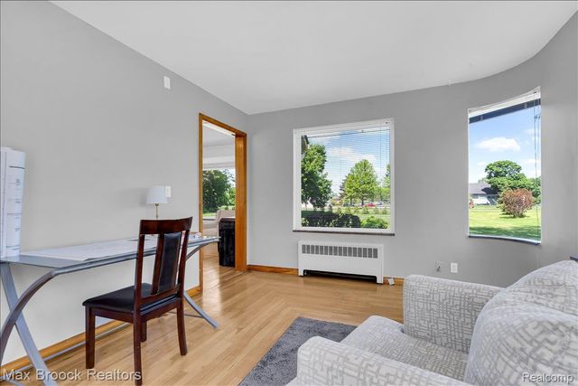 43747 Woodward Avenue, Bloomfield Hills, MI 48302