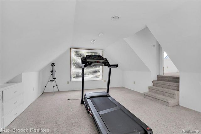 43747 Woodward Avenue, Bloomfield Hills, MI 48302