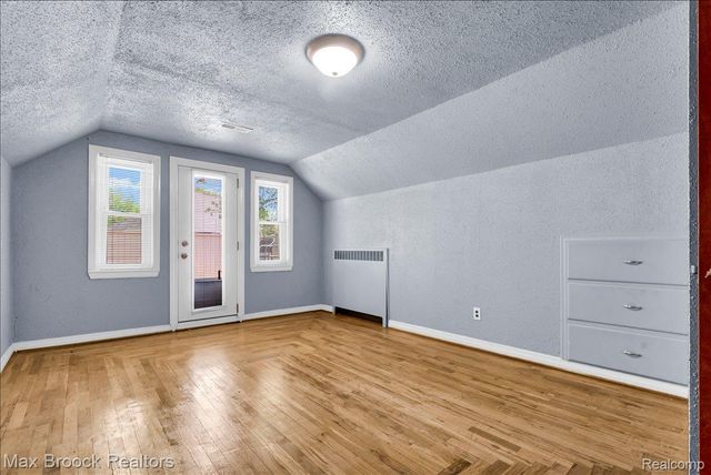 43747 Woodward Avenue, Bloomfield Hills, MI 48302