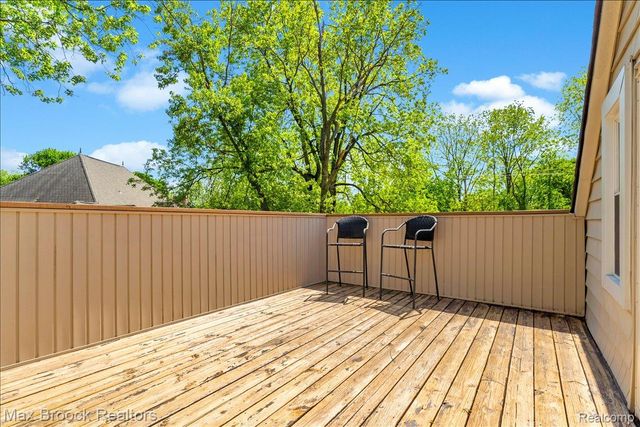 43747 Woodward Avenue, Bloomfield Hills, MI 48302