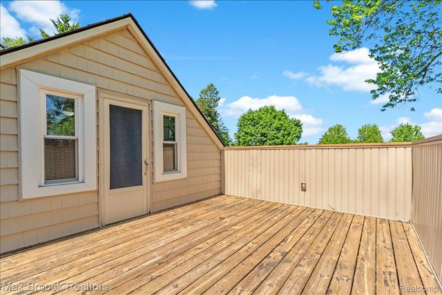 43747 Woodward Avenue, Bloomfield Hills, MI 48302