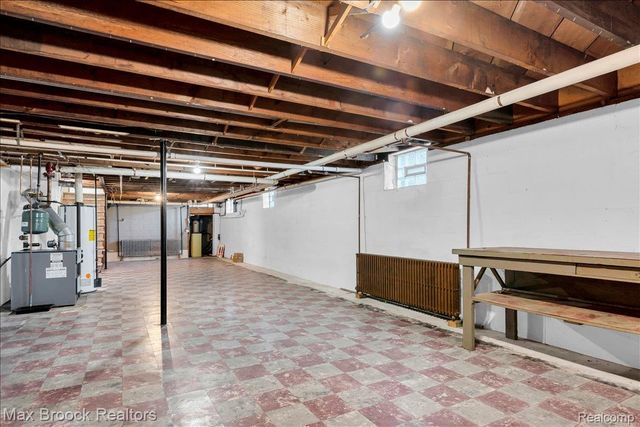 43747 Woodward Avenue, Bloomfield Hills, MI 48302
