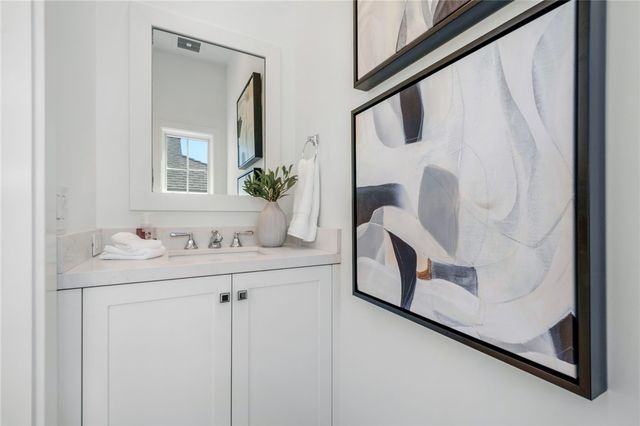 611 Narcissus Avenue, Corona Del Mar (newport Beach), CA 92625