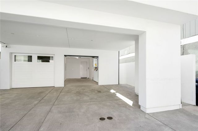 611 Narcissus Avenue, Corona Del Mar (newport Beach), CA 92625