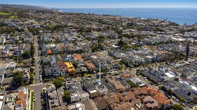 611 Narcissus Avenue, Corona Del Mar (newport Beach), CA 92625