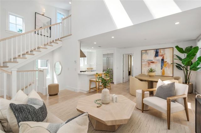 611 Narcissus Avenue, Corona Del Mar (newport Beach), CA 92625