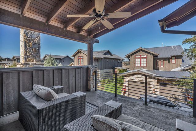 19404 Bold Venture DR 17, Spicewood, TX 78669