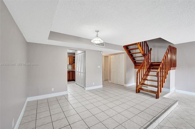7175 Nova Drive 107, Davie, FL 33317