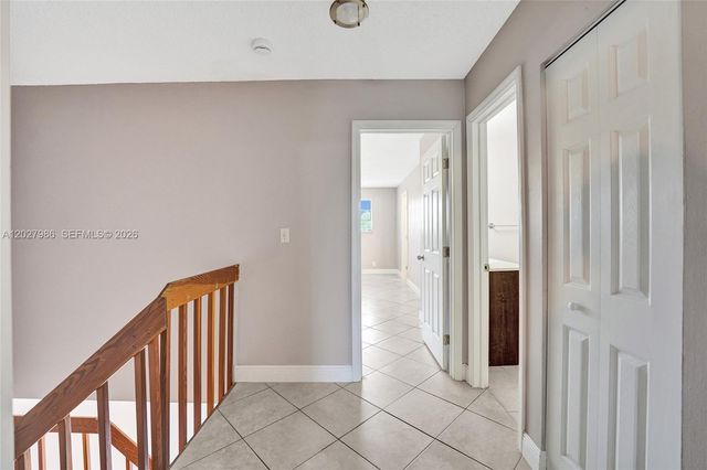 7175 Nova Drive 107, Davie, FL 33317
