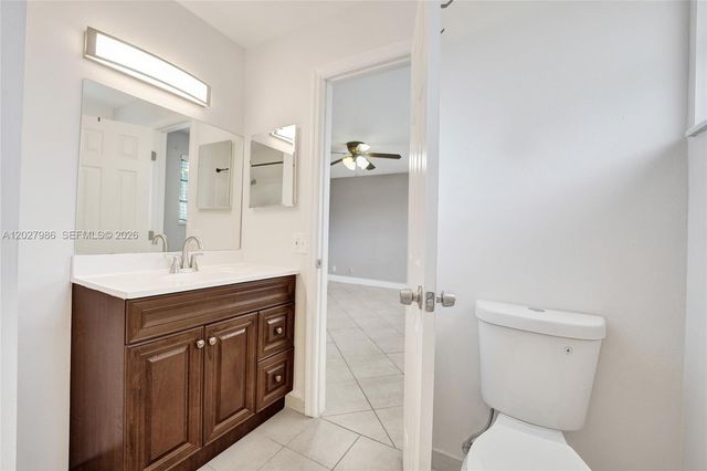 7175 Nova Drive 107, Davie, FL 33317