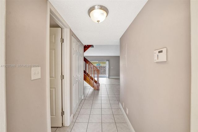 7175 Nova Drive 107, Davie, FL 33317