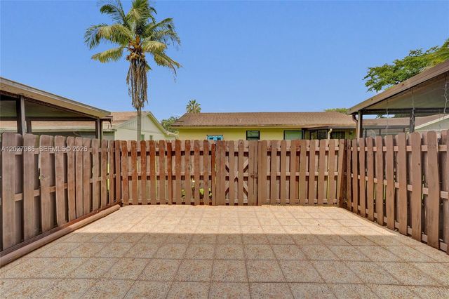 7175 Nova Drive 107, Davie, FL 33317