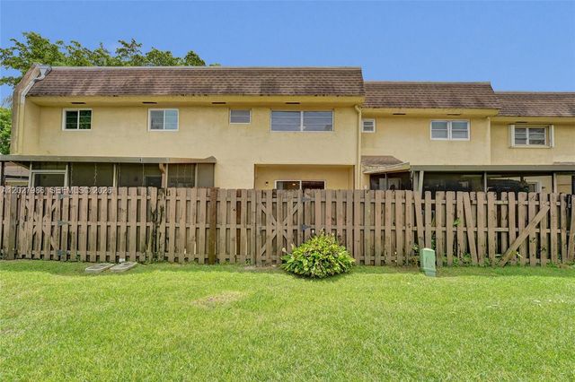 7175 Nova Drive 107, Davie, FL 33317