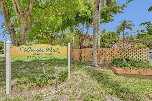 7175 Nova Drive 107, Davie, FL 33317