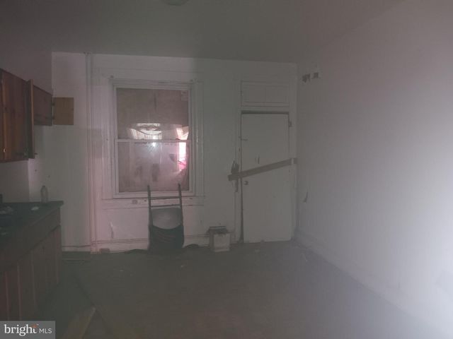 2414 E OLIVER ST, Baltimore, MD 21213