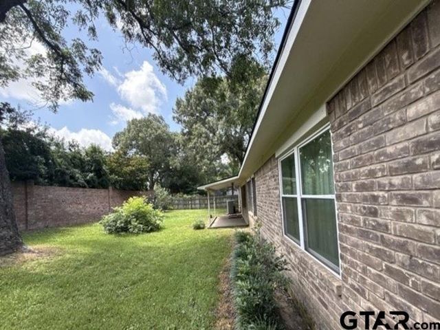 3606 Glendale Dr, Tyler, TX 75701