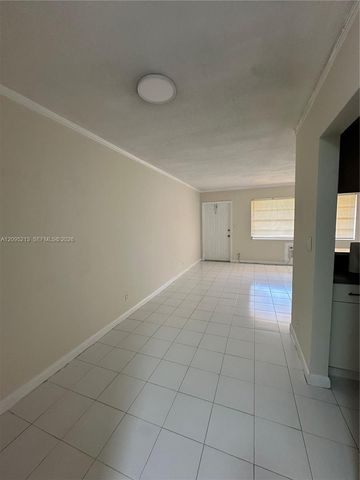 2918 Funston Street 33B, Hollywood, FL 33020